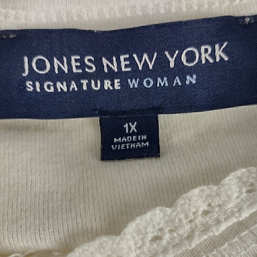 Jones New York Signature Woman White 100% Cotton V-Neck Light Weight Top Size 1X - Picture 9 of 10